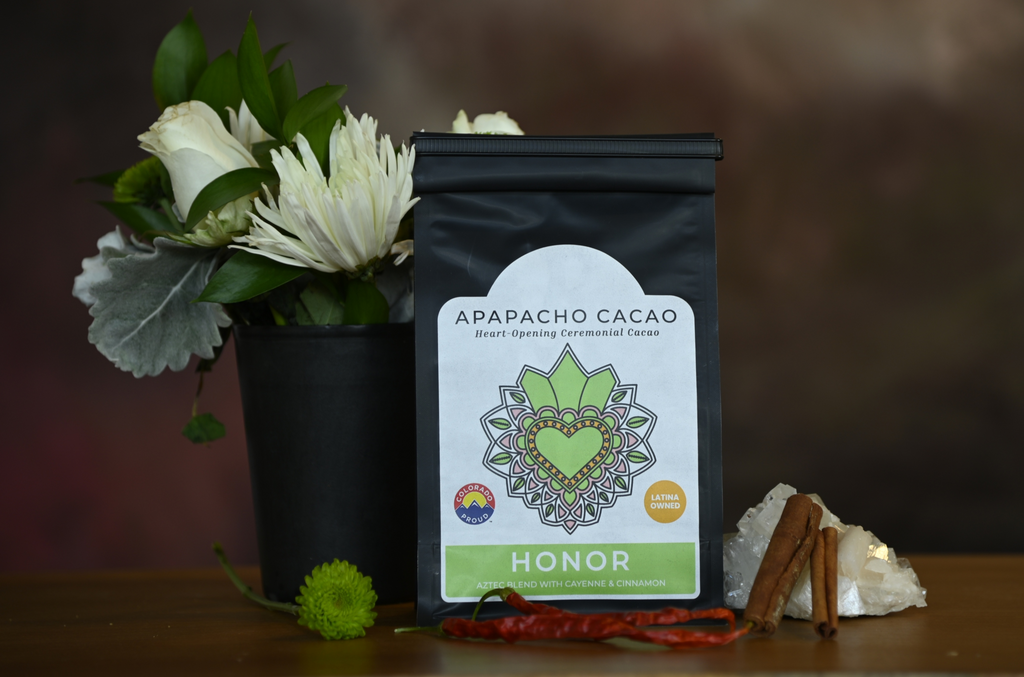 Apapacho Cacao "Honor" blend with organic cinnamon and cayenne